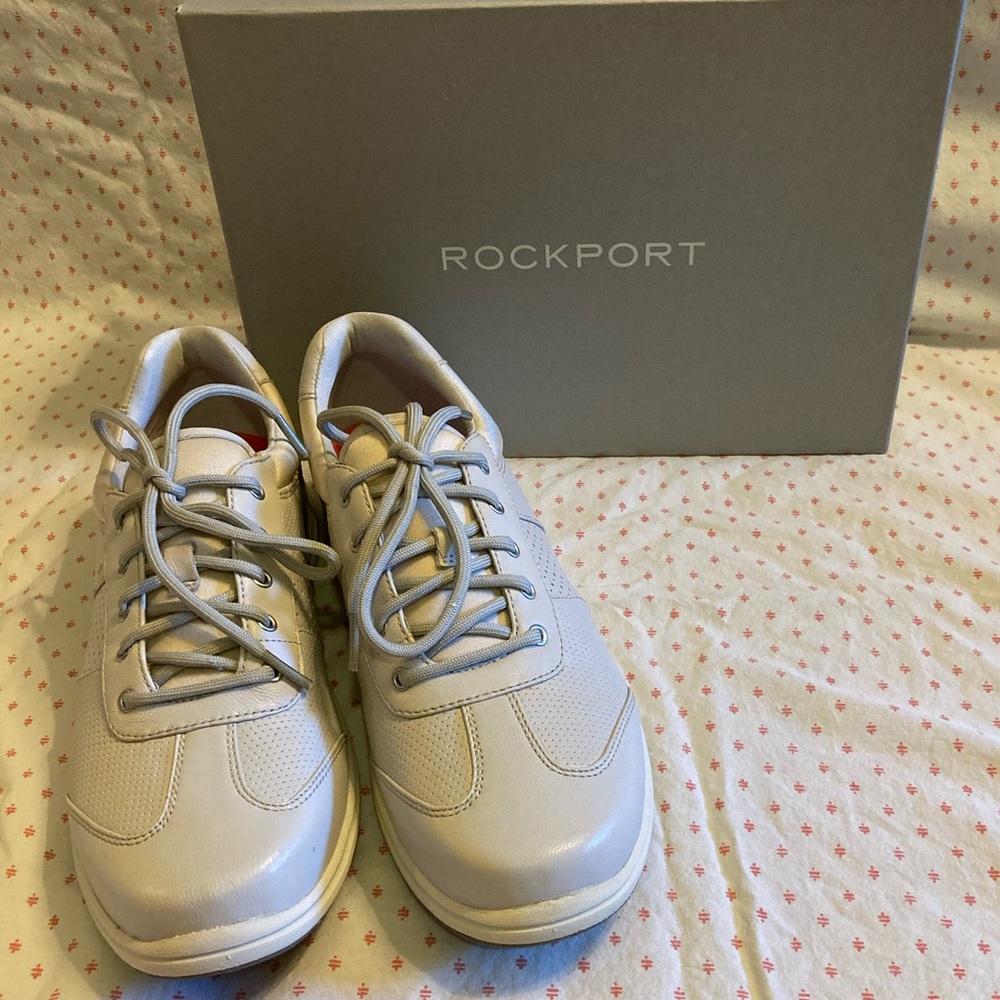 Leather upper Rockport Walking shoes